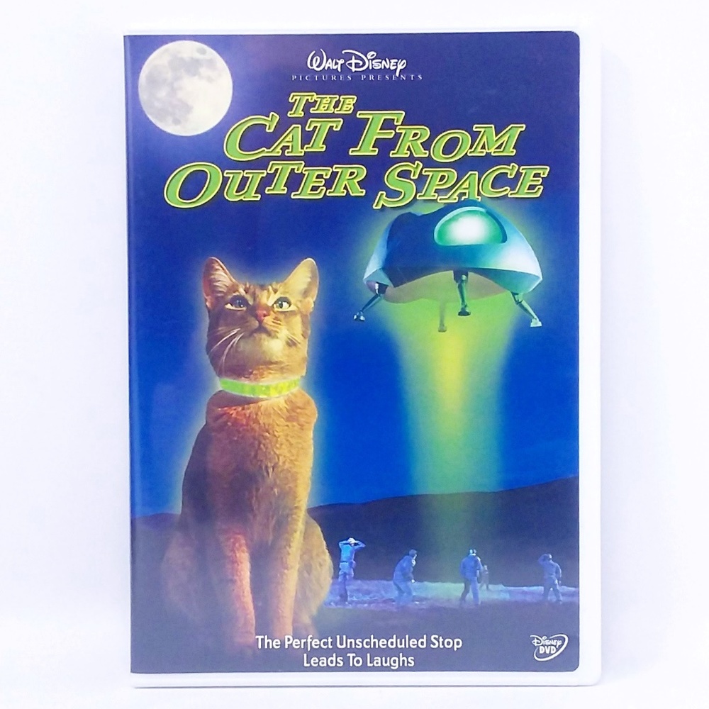 ✨4/$35✨ The Cat from Outer Space DVD